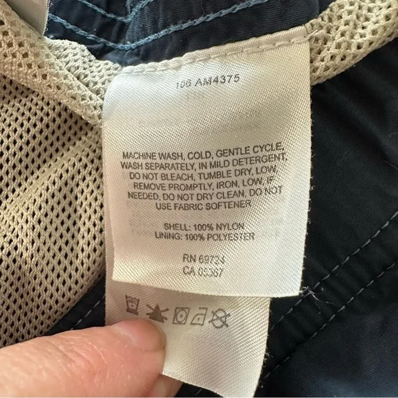 Columbia men's XXL blue lined swim trunks - Picture 4 of 4